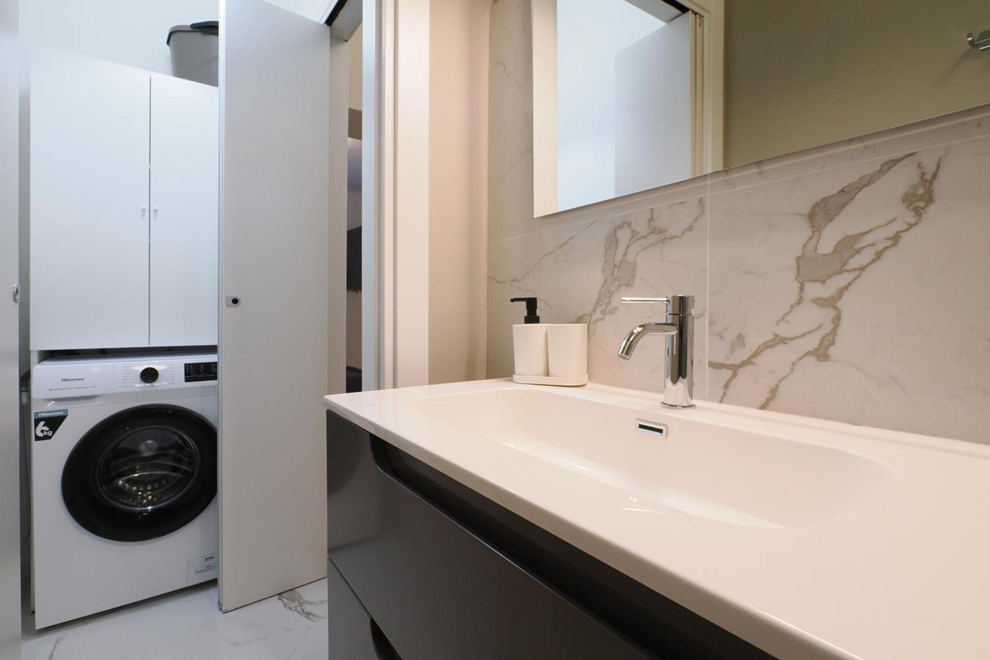 Primopiano - Arqua Apartment Milan Bagian luar foto
