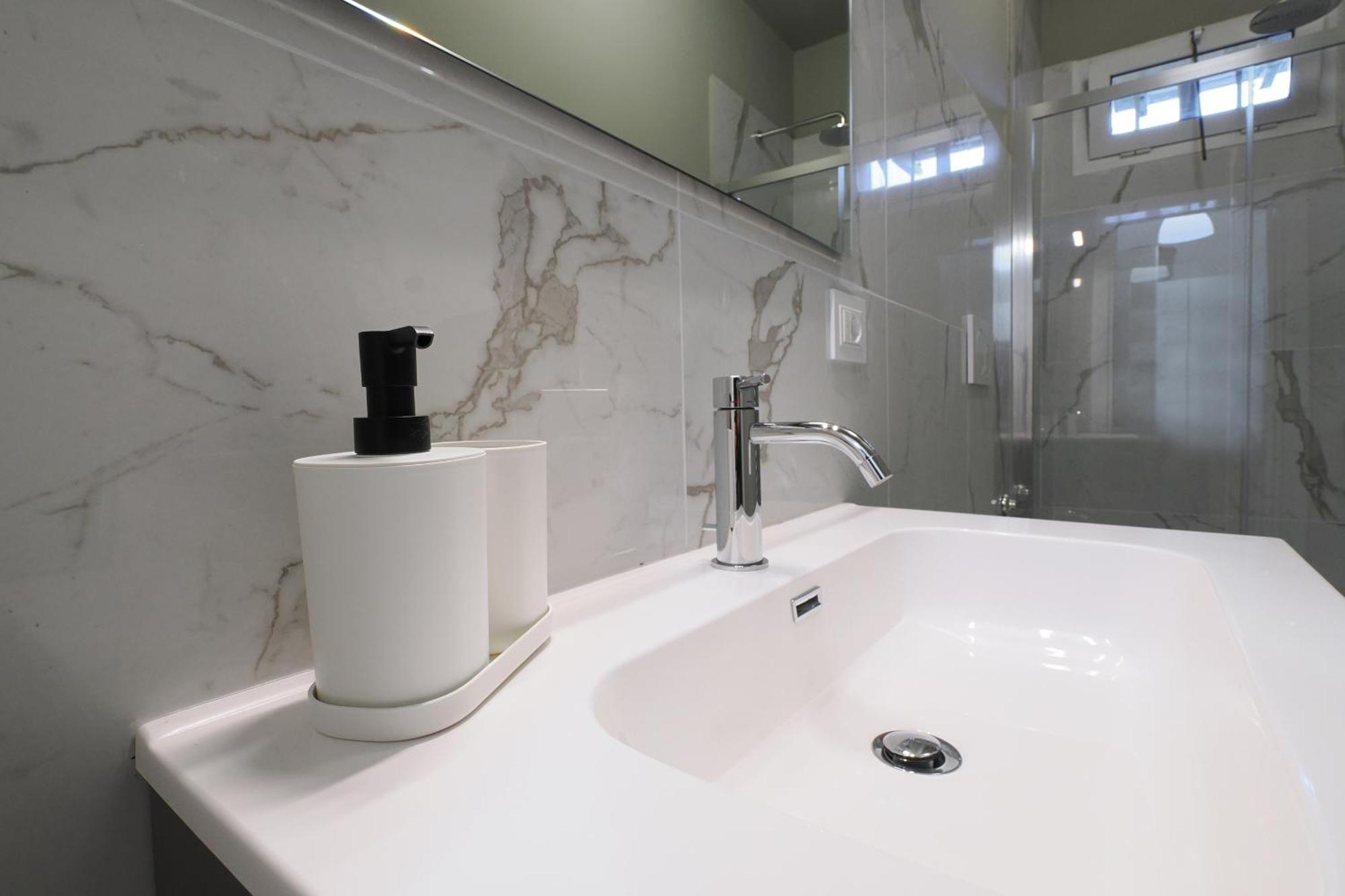 Primopiano - Arqua Apartment Milan Bagian luar foto